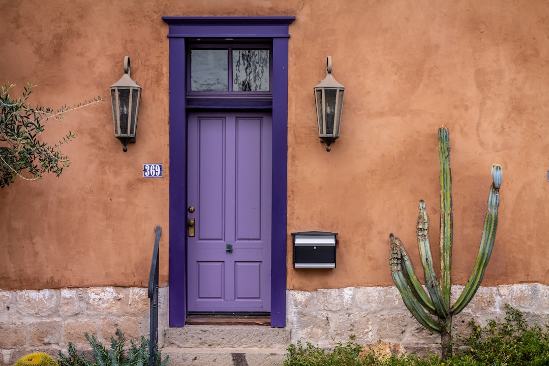 Photo wooden door